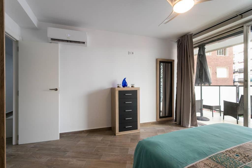 Apartmán Espacioso Y Centrico Piso Con Zona Chill-Out Alicante Exteriér fotografie